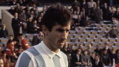 Argentina midfield great Rattin dies aged 89 cover