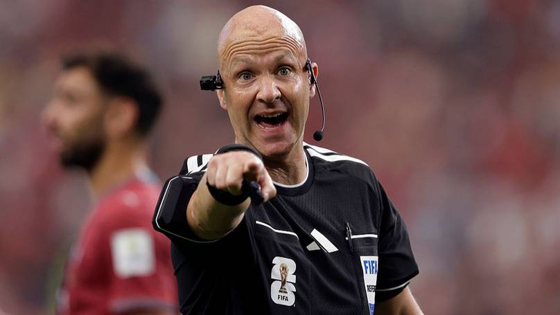 Premier League referee announces shock retirement as statement released cover