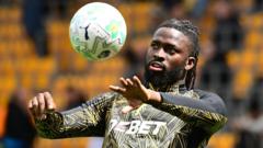 Wolves striker Arokodare joins Ajax on loan cover