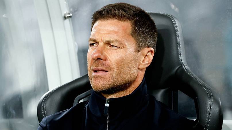 Chelsea fans think it's 'over' for star player after Xabi Alonso signing impresses against Spurs cover