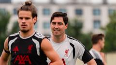 Intensity, smiles & Lewandowski - inside Liverpool training under Iraola cover