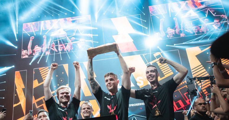 На reddit рассказали о любви датчан к Counter-Strike cover